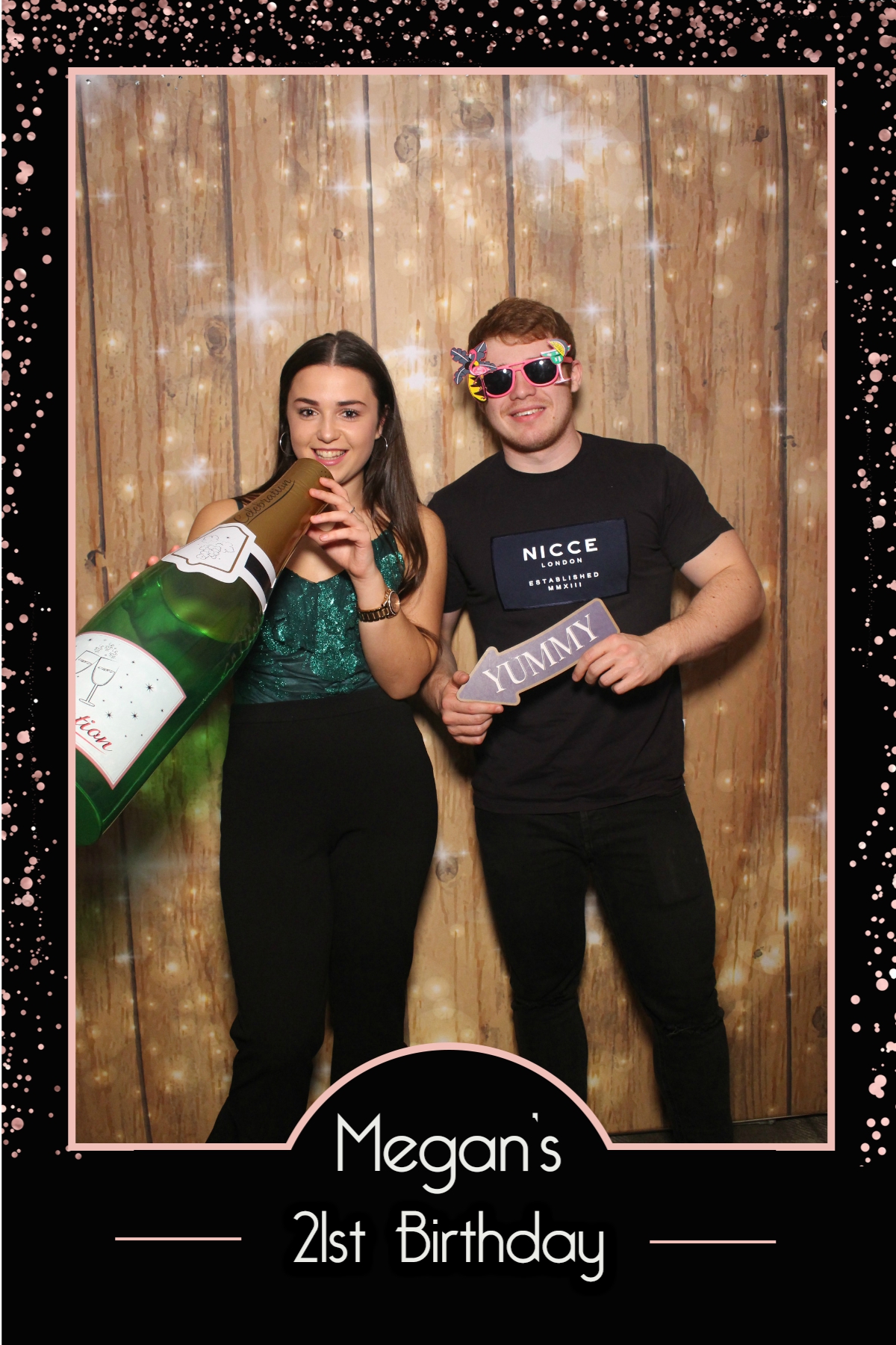 Megan's 21st Birthday Party  | View more photos from the event at gallery.magicimages.uk/u/MagicImages/Megans-21st-Birthday-Party
